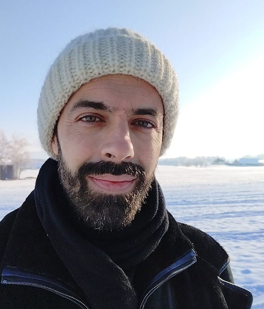 Sandro Savastano Trainer der BGS Bewegungs- und Gesundheitsschule Zug. Schwerpunkt Selbstverteidigung und Kampfkunst Unterricht